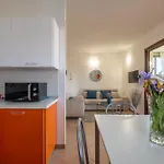 Elegante Appartamento Vista Mare