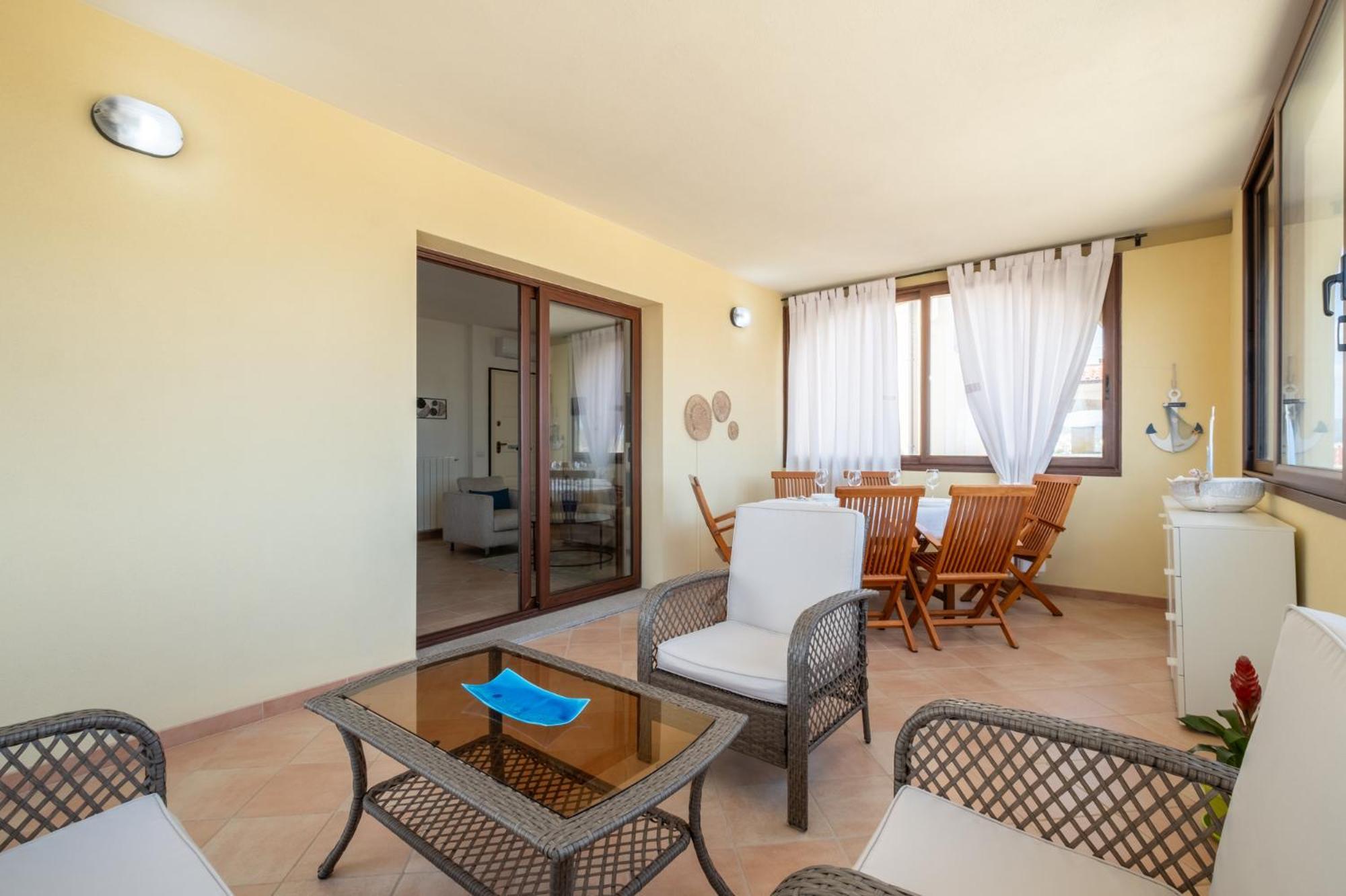 Apartment Elegante Vista Mare Olbia