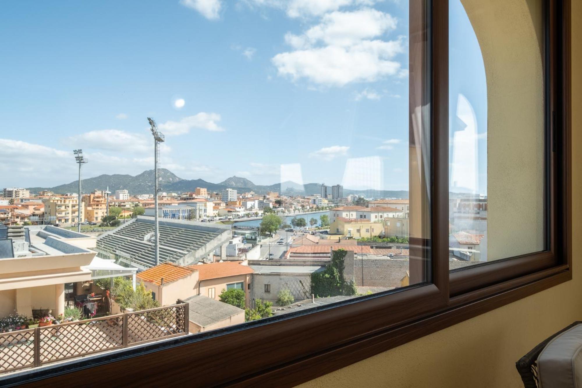 Elegante Vista Mare Apartment *